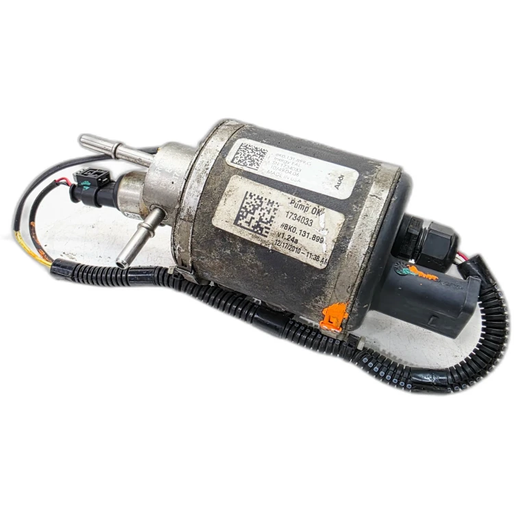 POMPA PŁYNU ŚRODKA REDUKUJĄCEGO AUDI A4 B8 A5 8T Q5 8R 8K0131899G
