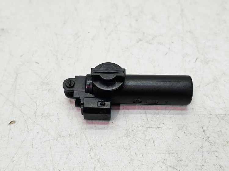 SIŁOWNIK SCHOWKA AUDI A4 B7 B8 A5 Q5 A3 8P 8K2880324 ORYGINAŁ