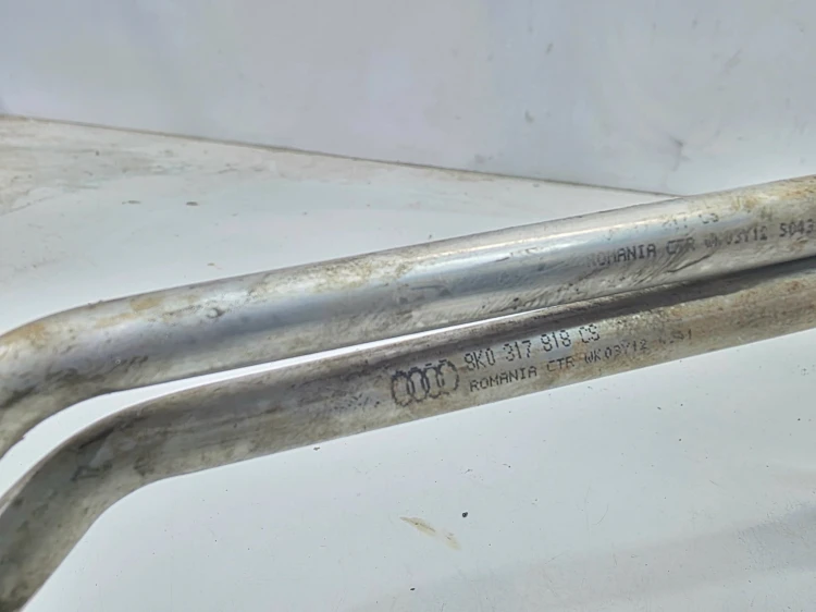 PRZEWÓD OLEJOWY SKRZYNI BIEGÓW AUDI A4 B8 A5 8T 8K0317818CS 8K0317817CS