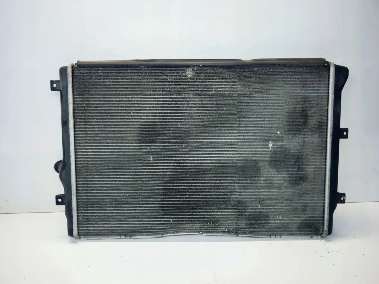 CHŁODNICA WODY AUDI A3 8P VOLKSWAGEN SEAT SKODA 1.6 2.0 TDI 1K0121251DD