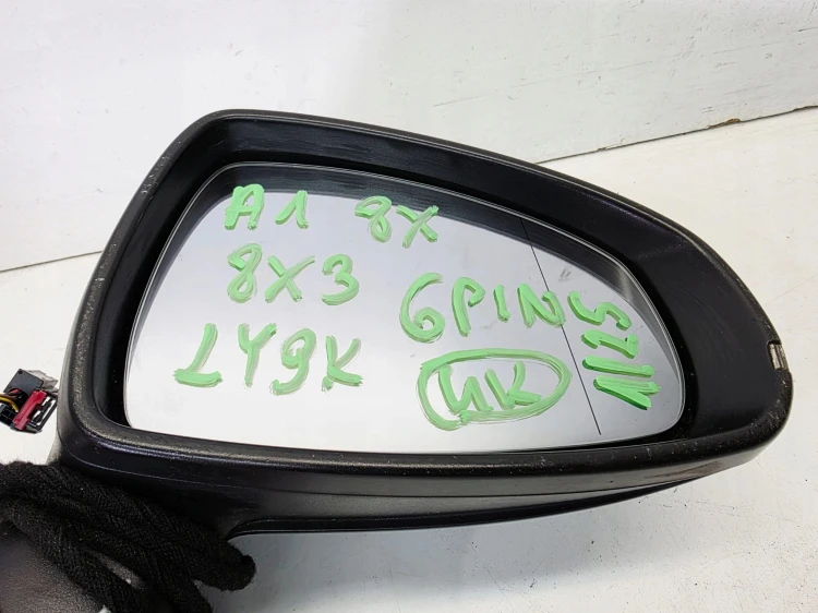 LUSTERKO ZEWNĘTRZNE PRAWE AUDI A1 8X 8X3 6 PIN LY9K 1/25 UK