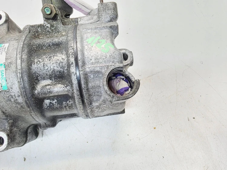 SPRĘŻARKA KLIMATYZACJI AUDI VOLKSWAGEN SEAT SKODA 5N0820803 1/25