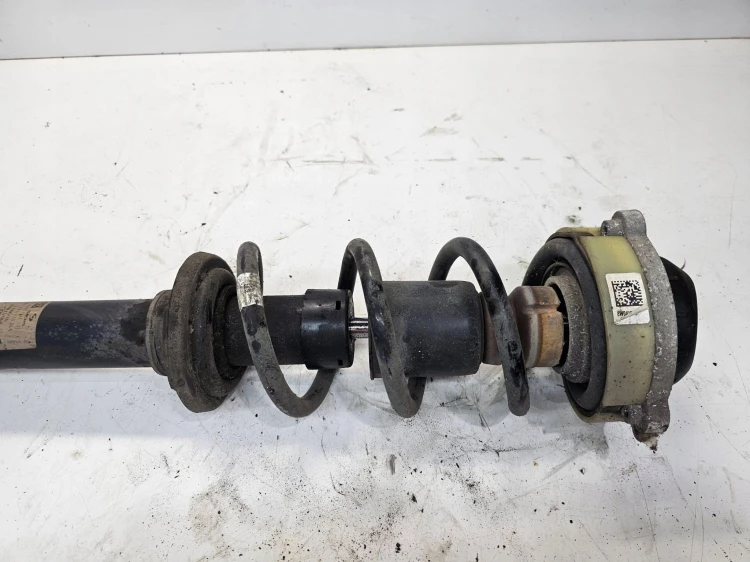 AMORTYZATOR PRAWY PRZÓD AUDI A4 B9 A5 8W 8W0413031BA