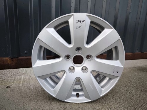FELGA ALUMINIOWA AUDI A3 A4 A6 VW SKODA 7.0J R16 ET42 4F0601025AN Z*43* OK