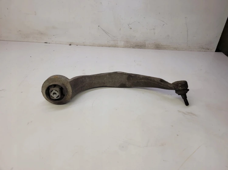 WAHACZ PRAWY PRZÓD AUDI A4 A5 Q5 8K0407696C MAŁY