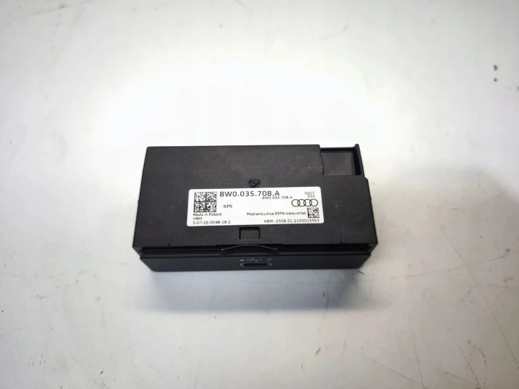 GNIAZDO PORT USB C ŁADOWARKI AUDI A4 B9 LIFT A5 8W 8W0035708A