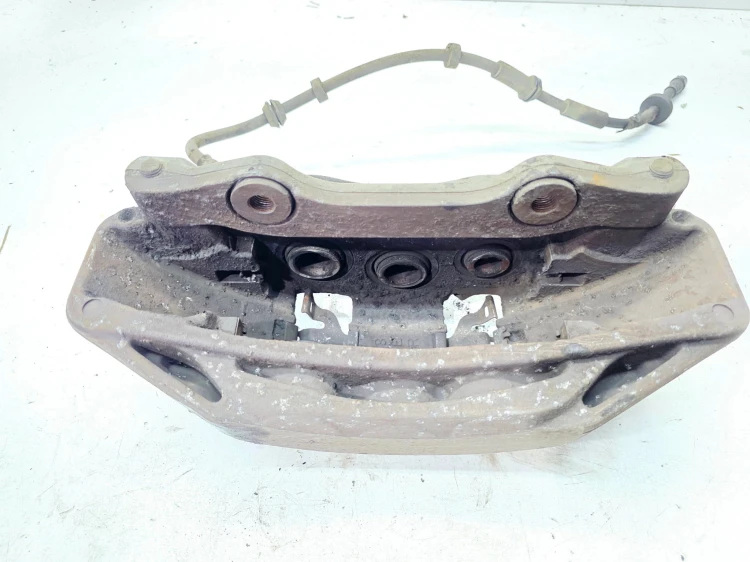 ZACISK HAMULCOWY PRAWY PRZÓD AUDI Q7 4M 4M0615106CP 375MM
