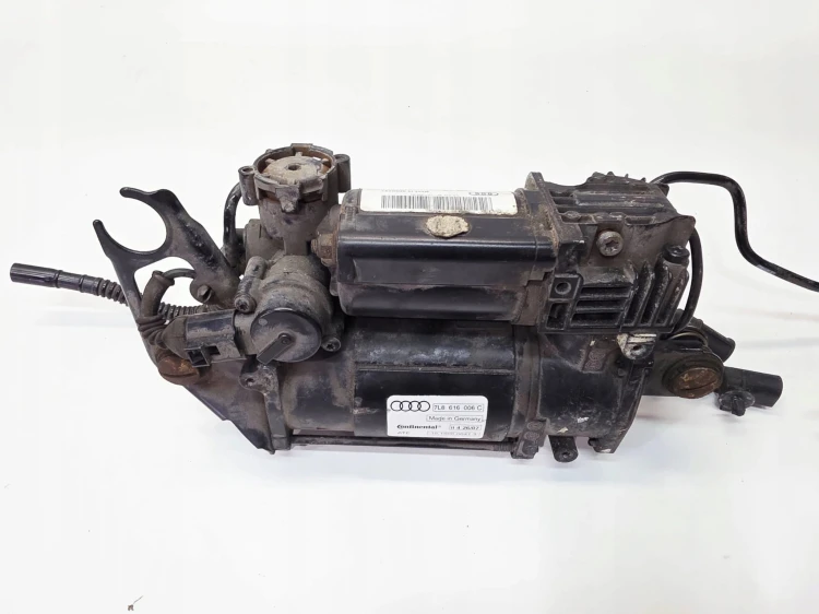 SPRĘŻARKA KOMPRESOR ZAWIESZENIA PNEUMATYKI AUDI Q7 4L 7L8616006C