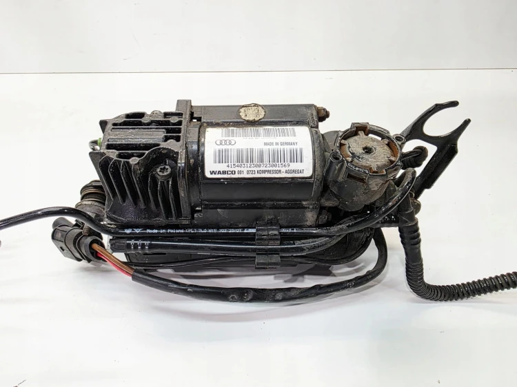 SPRĘŻARKA KOMPRESOR ZAWIESZENIA PNEUMATYKI AUDI Q7 4L 7L8616006C