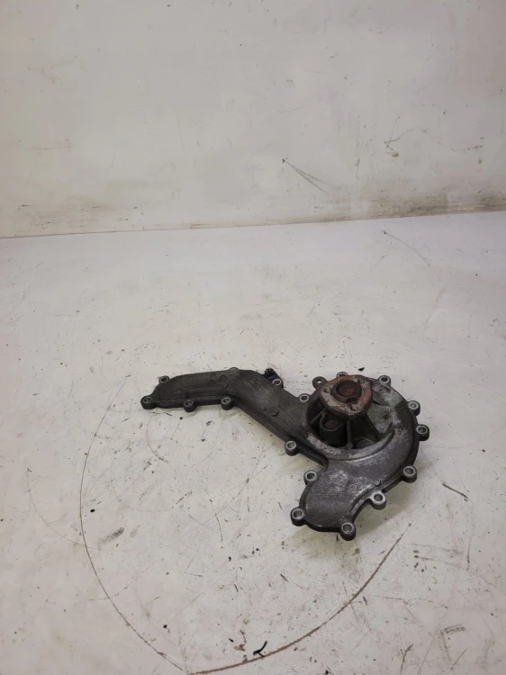POMPA WODY AUDI A4 A5 A6 A7 Q7 3.0 TDI 059121008T