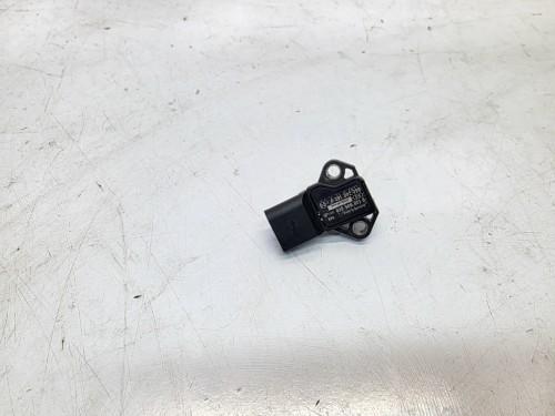 CZUJNIK RÓŻNICY CIŚNIENIA AUDI VOLKSWAGEN SEAT SKODA 038906051B