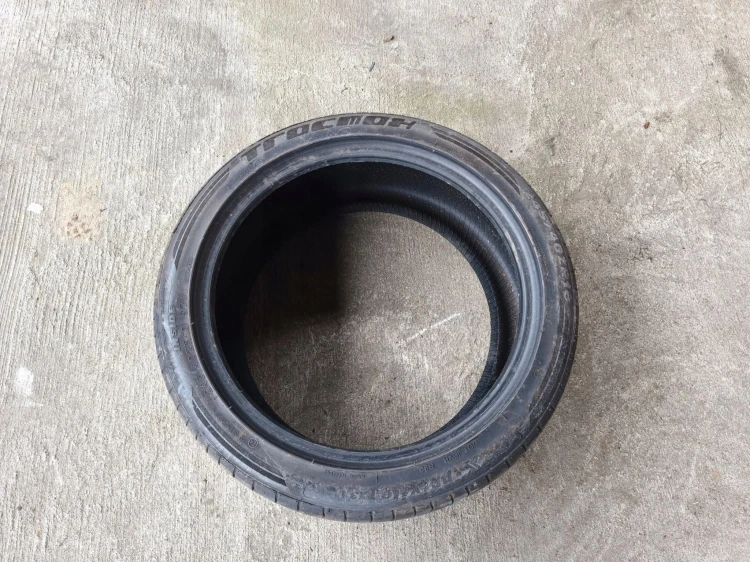 OPONA LATO TRACMAX X-PRIVILO TX3 245/40R18 97Y 34/21 4MM