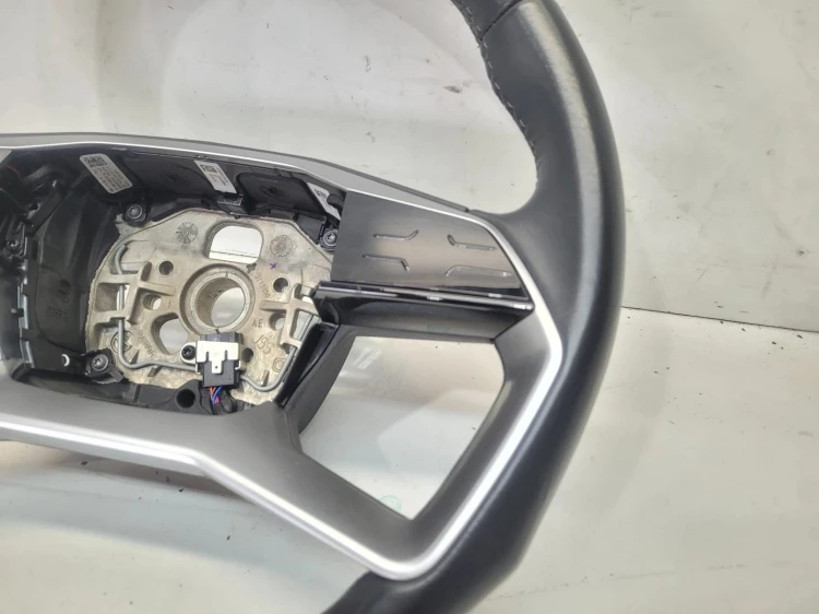 KIEROWNICA SKÓRA MULTIFUNKCJA DOTYKOWA AUDI Q4 E-TRON 89A419091E