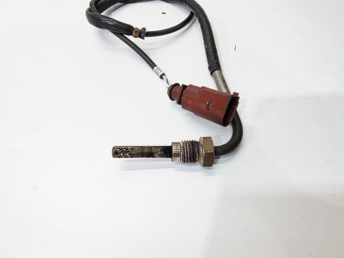 CZUJNIK TEMPERATURY SPALIN SONDA AUDI VOLKSWAGEN SEAT SKODA 03L906088C