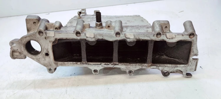KOLEKTOR SSĄCY AUDI A4 B9 A5 2.0 TDI 04L129766AS