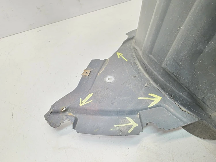 NADKOLE PLASTIKOWE LEWY PRZÓD AUDI A3 8V 8V0821171 3/26