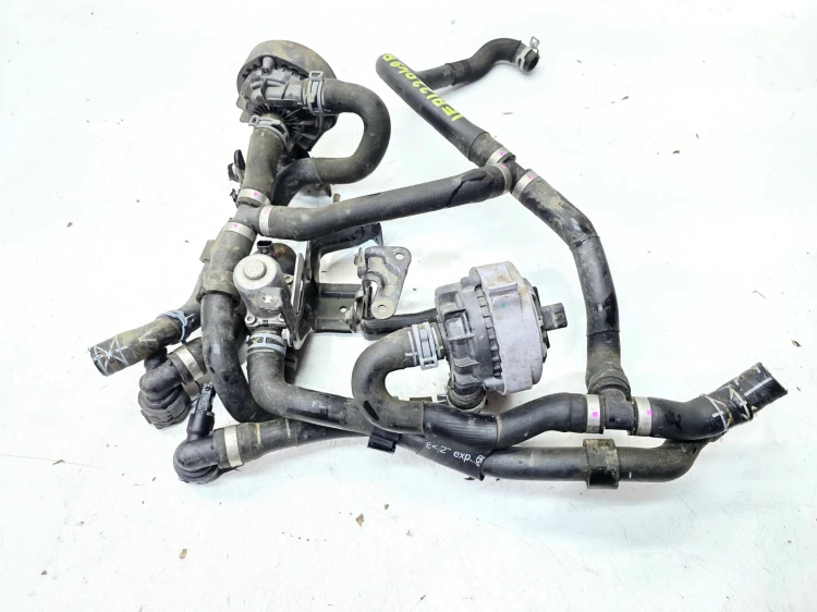 WĄŻ CIECZY CHŁODZĄCEJ ALTERNATYWNIE AUDI Q4 E-TRON 1EA122049AQ