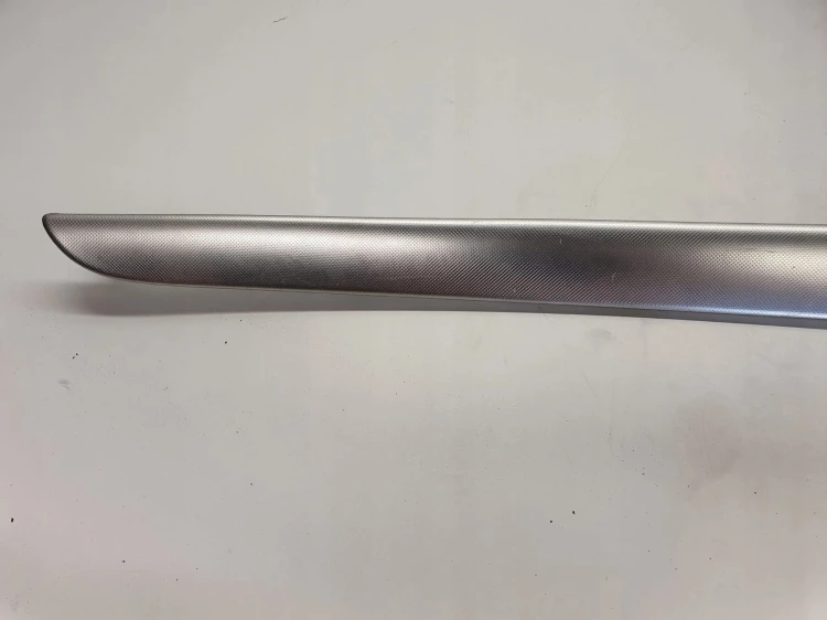 LISTWA DEKORY DRZWI AUDI A4 B7 S LINE 8E0867419