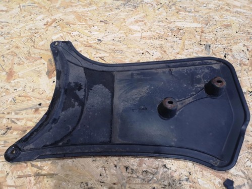 OSŁONA PODWOZIA AUDI A4 B8 A5 LEWA 8K0825219