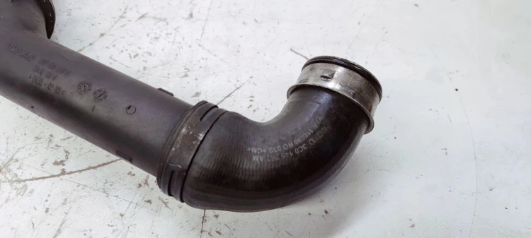 RURA WĄŻ INTERCOOLERA AUDI VW SKODA 3C0145770B