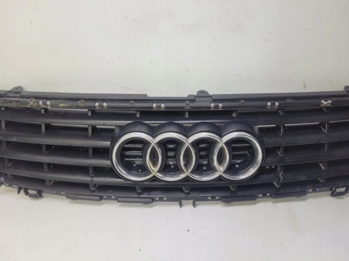 GRILL ATRAPA CHŁODNICY AUDI A4 B6 CABRIO 8H0853653