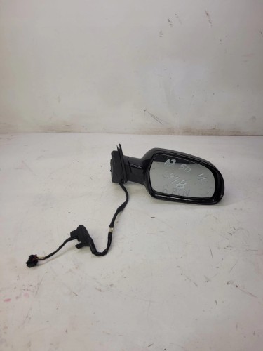 LUSTERKO PRAWY PRZÓD AUDI A3 8P4 LY9B 6 PIN UK 5D