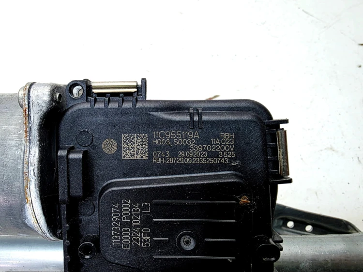 SILNICZEK MECHANIZM WYCIERACZEK PRZÓD AUDI Q4 E-TRON 11C955119A 11C955023A