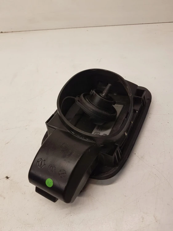 KLAPKA WLEWU PALIWA AUDI A4 B8LIFT 8K0809999A LZ7S