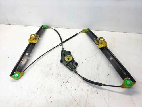 MECHANIZM PODNOŚNIK SZYBY LINKI PRAWY PRZÓD AUDI Q5 8R LIFT 8R0837462K