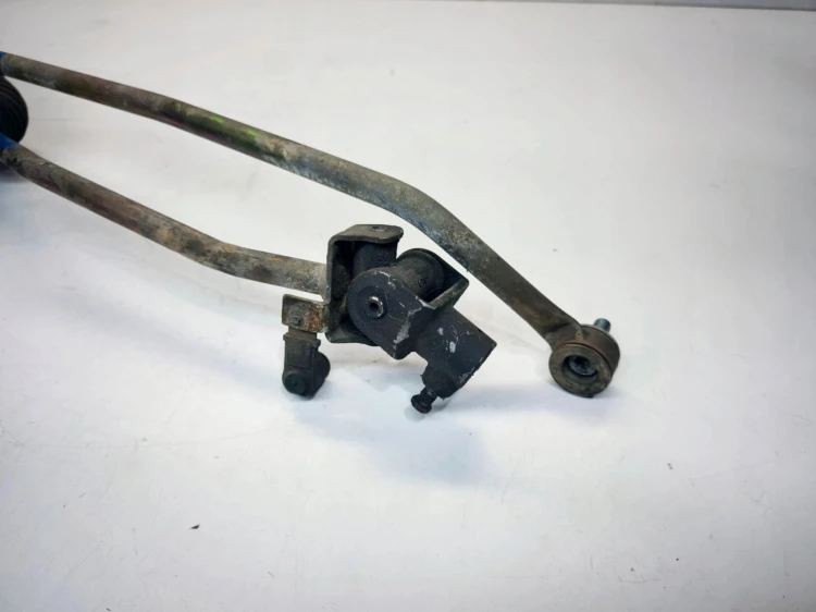 WYBIERAK BIEGÓW LEWAREK AUDI A4 B6 B7 8E0711025 8E0711271G 8E0711613C 5PK