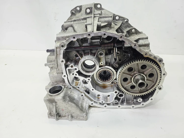 OBUDOWA OSŁONA SKRZYNI BIEGÓW S-TRONIC AUDI A4 B9 A5 Q5 FY 0CK 0CK301103Q