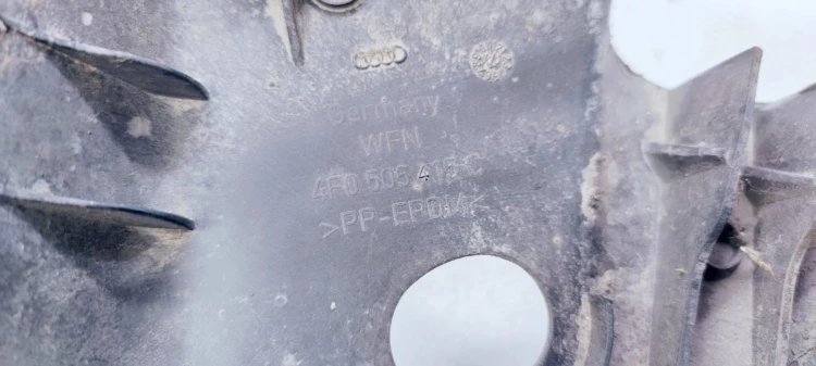 OSŁONA WAHACZA LEWY TYŁ AUDI A6 C6 4F0505415C
