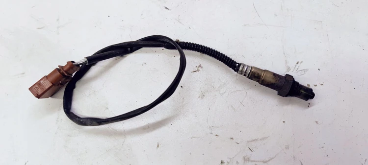 CZUJNIK TEMPERATURY SONDA AUDI A4 A6 058906265C