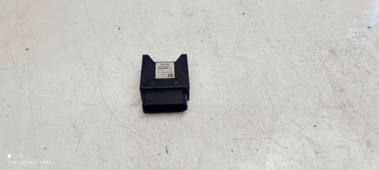 STEROWNIK POMPY PALIWA AUDI VW SEAT 5Q0906093