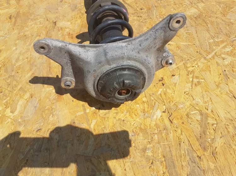 AMORTYZATOR PRAWY PRZÓD AUDI A4 B8 A5 8F0413031E