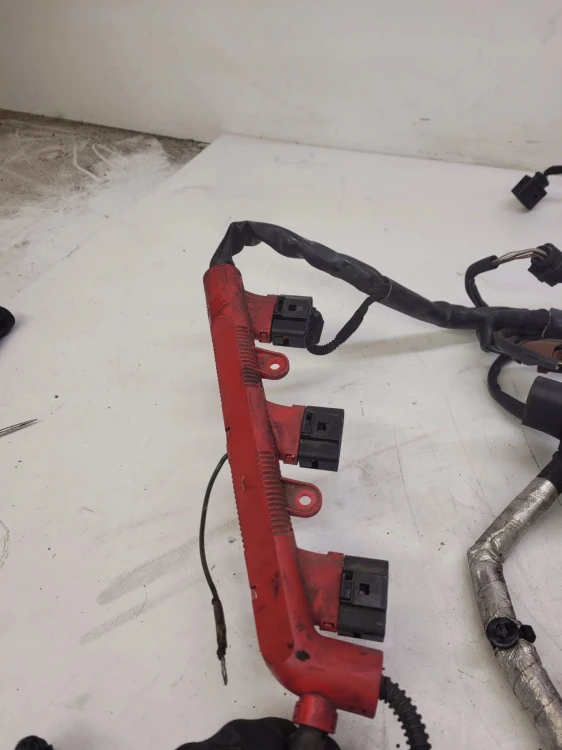 WIĄZKA SILNIKA AUDI A4 A5 Q5 3.0 TFSI 8K1971072NP