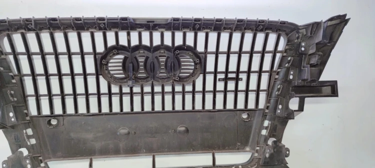 GRILL ATRAPA CHŁODNICY AUDI Q5 8R 8R0853651
