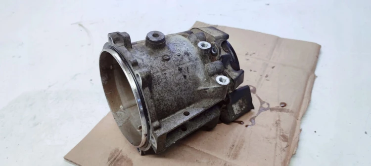 OBUDOWA SKRZYNI BIEGÓW TYŁ AUDI 6HP-19 1071436014
