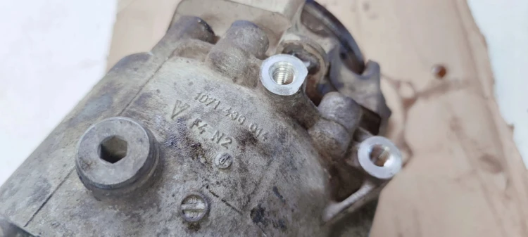 OBUDOWA SKRZYNI BIEGÓW TYŁ AUDI 6HP-19 1071436014