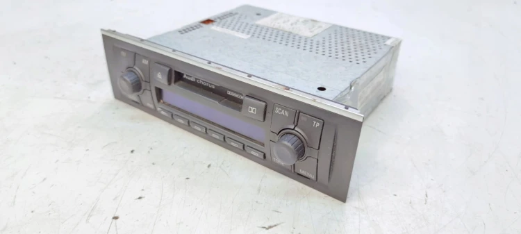 RADIO AUDI CHORUS AUDI A4 B6 B7 8E0035152B