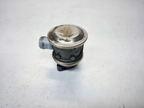 ZAWÓR EGR AUDI VOLKSWAGEN SEAT SKODA 1.6 06B131101J