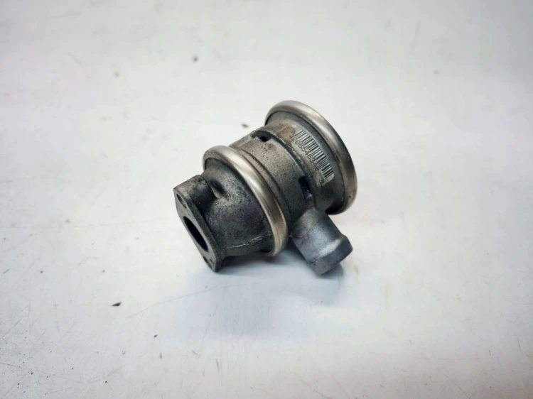 ZAWÓR EGR AUDI VOLKSWAGEN SEAT SKODA 1.6 06B131101J