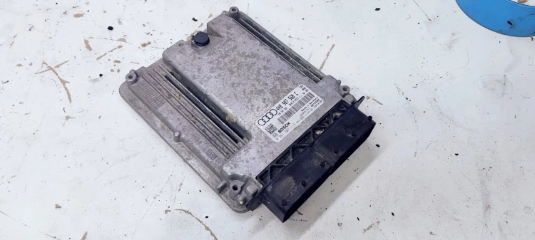 KOMPUTER STEROWNIK SILNIKA AUDI A8 D4 4H0907560C