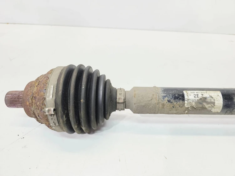 PÓŁOŚ PRAWA DŁUGA AUDI A3 8V VOLKSWAGEN SEAT SKODA 2.0 TDI 5Q0407272E