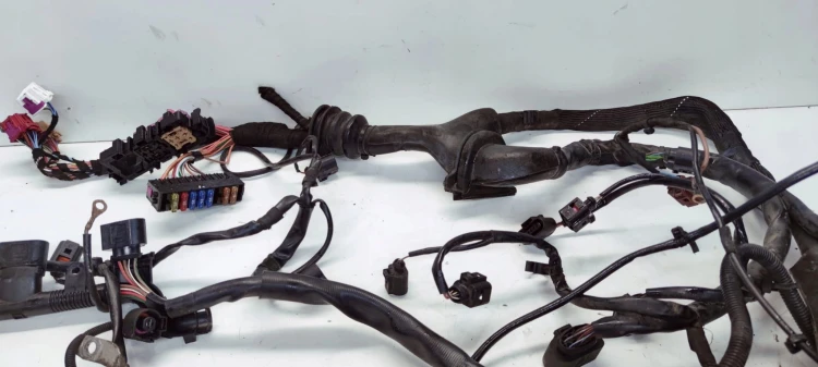 WIĄZKA INSTALACJA SILNIKA AUDI A6 C6 2.0 TFSI 4F1971072MC
