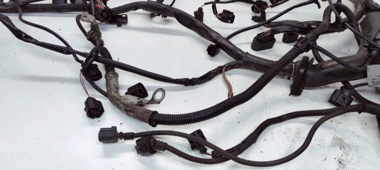 WIĄZKA INSTALACJA SILNIKA AUDI A6 C6 2.0 TFSI 4F1971072MC
