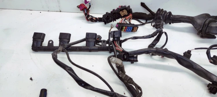 WIĄZKA INSTALACJA SILNIKA AUDI A6 C6 2.0 TFSI 4F1971072MC