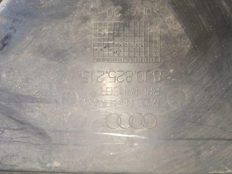 OSŁONA PŁYTA PODWOZIA AUDI TT 8J LEWA 8J0825215