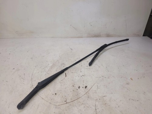 RAMIĘ WYCIERACZKI PRAWE AUDI A4 B9 A5 8W 8W1955408