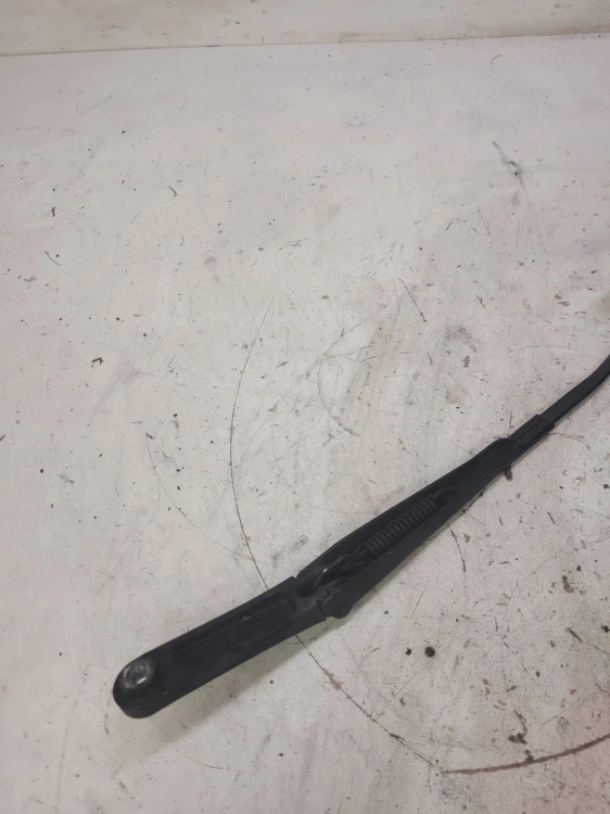 RAMIĘ WYCIERACZKI PRAWE AUDI A4 B9 A5 8W 8W1955408